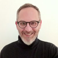 Simone Cucchetti — Psicologa e psicoterapeuta